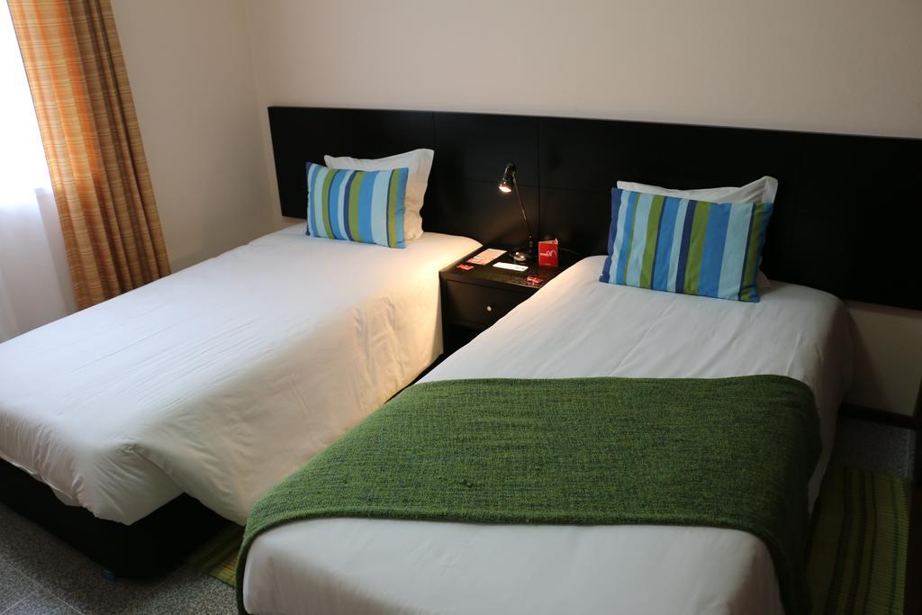 Apartamentos Sao Joao Horta  Habitación foto